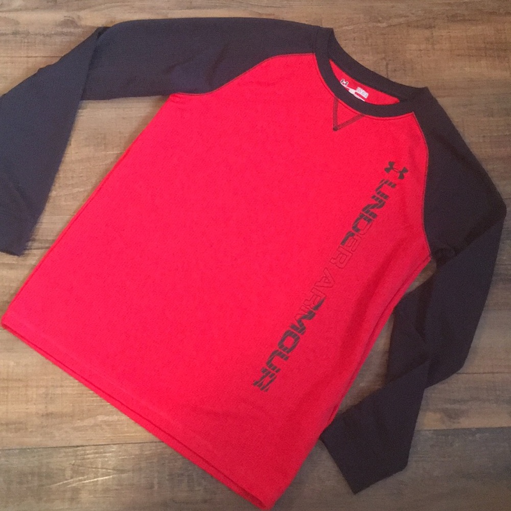 Boys red Under Armour shirt L